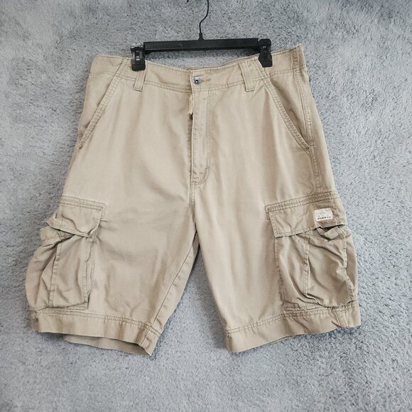 Levi's Mens Shorts Size 36 Cargo Distressed Worn 100% Cotton Beige Y2K - Picture 1 of 12